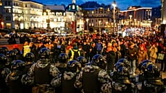Cientos de manifestantes pro-Navalni en Moscú