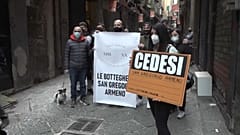 Protesto de artesãos em Nápoles 