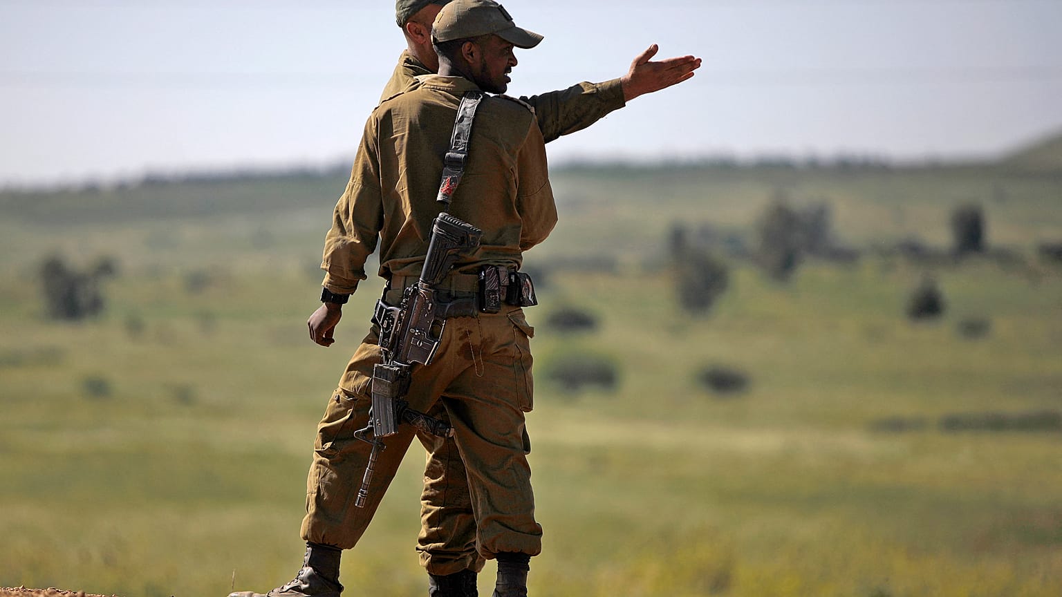 Israelische Soldaten in Moshav Sha'al in den annektierten Golan-Höhen, 22. April 2021.