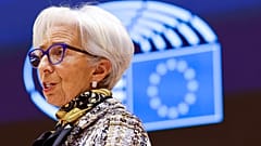 EZB belässt Zinsen auf Rekordtief