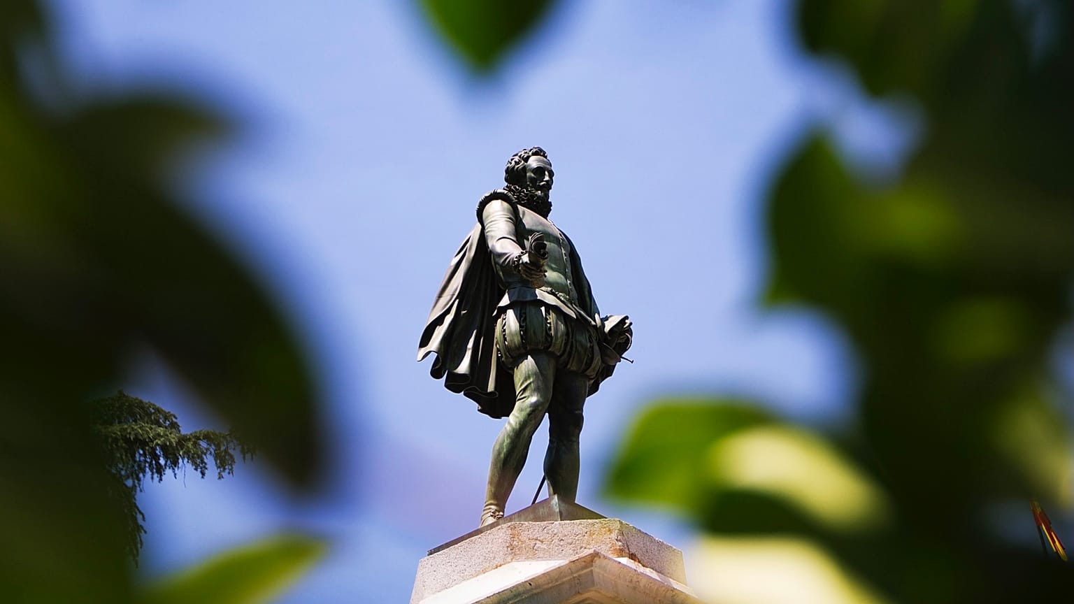 Monumento a Miguel de Cervantes en Madrid