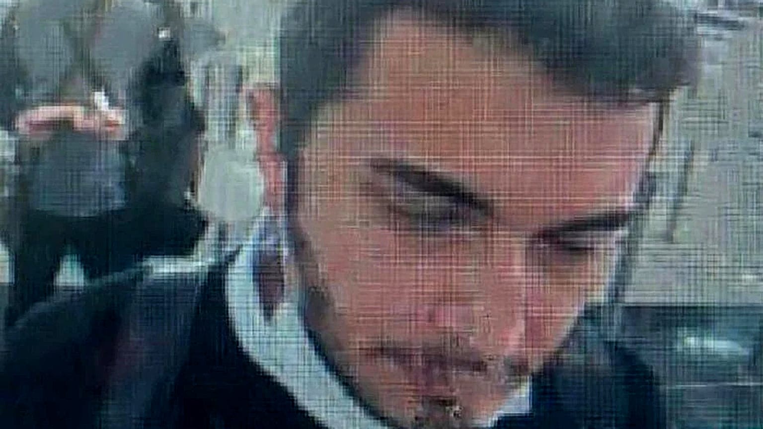 Thodex'in kurucusu Faruk Fatih Özer'in havalimanındaki görüntüsü