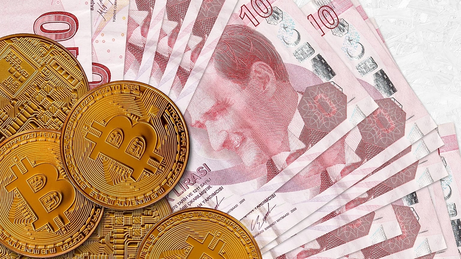 A slump in the Turkish lira led to more Turks turning to cryptocurrencies like Bitcoin.