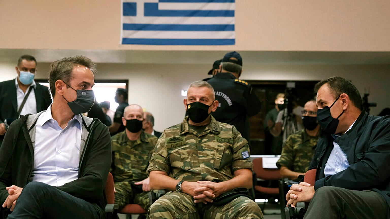 K. Μητσοτάκης, Ν. Παναγιωτόπουλος, Κ. Φλώρος