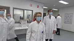 EU erhöht Impfziel von September auf Juli