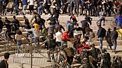 Jerusalem erwacht nach einer Nacht des Chaos