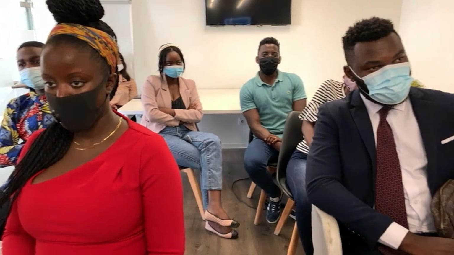 Ciclo de debates em Angola
