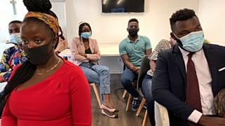 Ciclo de debates em Angola