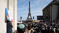 Demo in PAris
