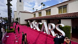 Oscar kazananların listesi: 'Nomadland' en iyi film, Chloé Zhao en iyi yönetmen ödülünü aldı