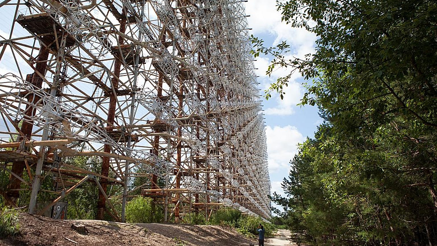 ناتاليا ليوبشينكوفا / يورونيوز رادار دوغا ، نظام رادار  استخدم من يوليو 1976 إلى ديسمبر 1989 كجزء من شبكة رادار الإنذار المبكر للدفاع الصاروخي السوفيتي