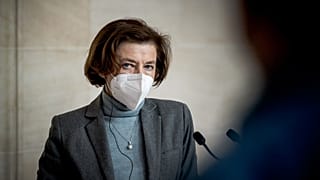Fransa Savunma Bakanı Florence Parly