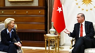 Ούρσουλα Φον ντερ Λάιεν και Ρετζέπ Ταγίπ Ερντογάν στην Άγκυρα - 2015