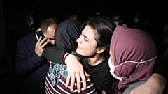Melek İ. mahkeme kararı sonrası ailesi ile