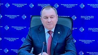 Bielorrússia diz que sanções da UE reforçam ligação do país à Rússia