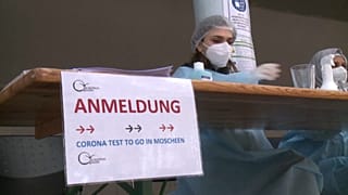 Pruebas de coronavirus en Berlín a la entrada a las mezquitas