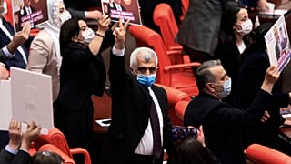 HDP'li Ömer Faruk Gergerlioğlu