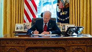 ABD Başkanı Joe Biden Amerikan vatandaşlarının keyfi tutuklanmasına karşı kararnameyi imzaladı