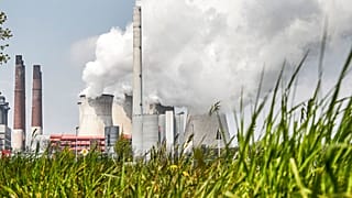 RWE-Kohle-Kraftwerk in Naurath