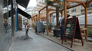 Terrasse parisienne, 29 avril 2021