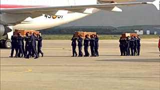 Llegan a España los cuerpos de los periodistas asesinados en Burkina Faso