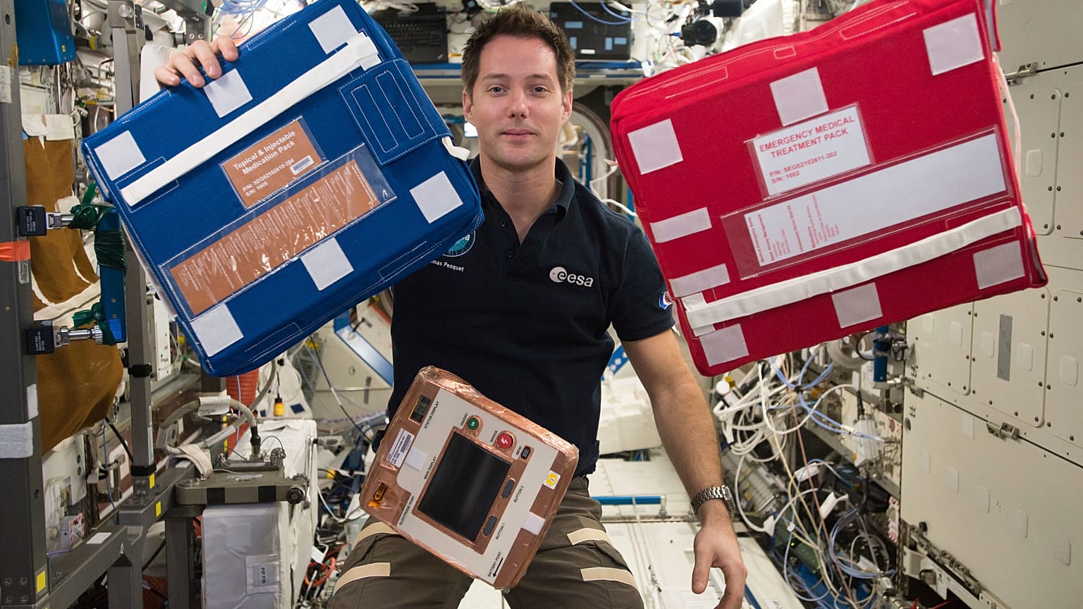 L'astronaute français Thomas Pesquet dans l'ISS, le 25/12/2016 - photo d'archives fournie par la NASA