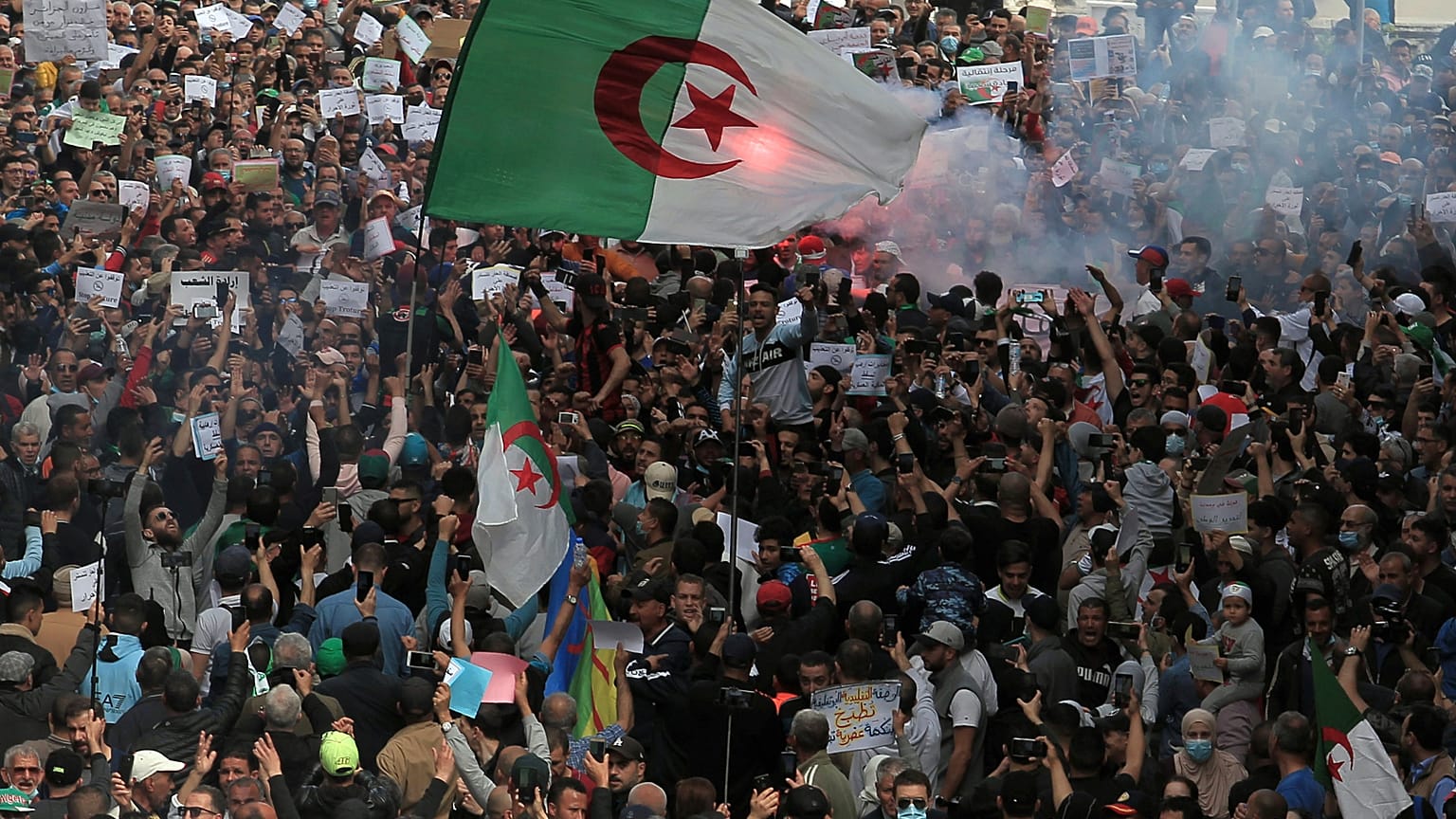 مظاهرات الحراك الجزائري في جمعته الـ 115
