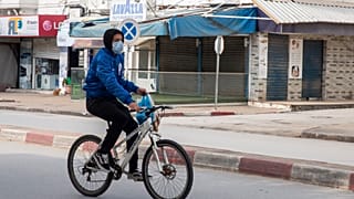 في المرسى التونسية