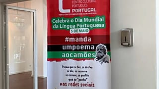 #mandaumpoemaocamoes