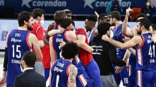 Anadolu Efes Final Four'a yükseldi