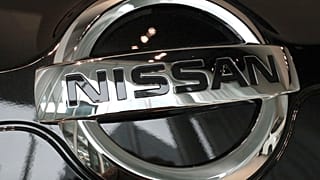 تكبدت نيسان خسائر مادية كبيرة مؤخراً 