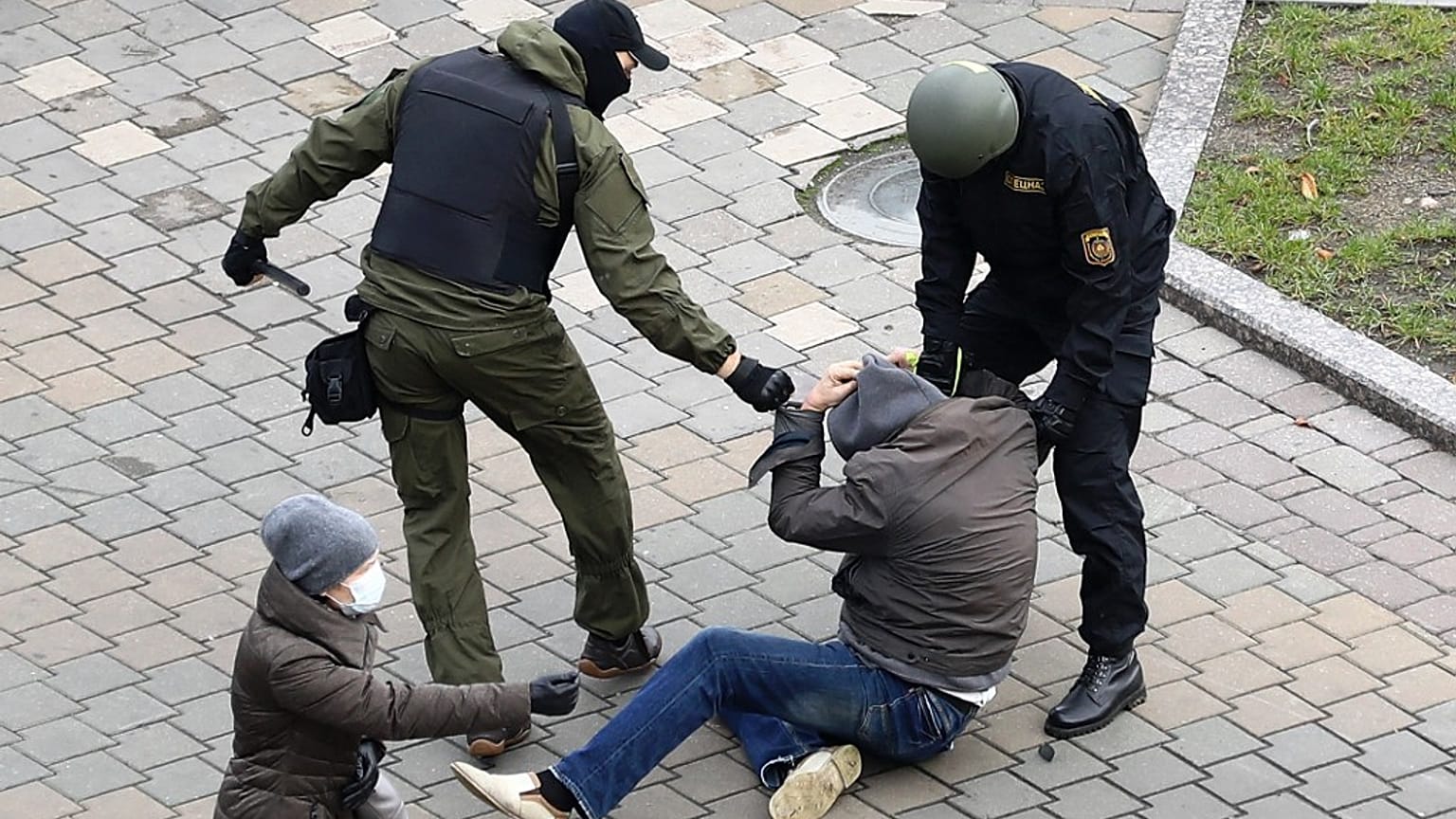 Στην γερμανική δικαιοσύνη κατά του Λουκασένκο