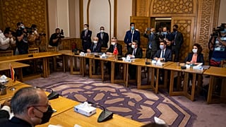 Türk ve Mısır heyeti Kahire'de görüşüyor