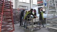 Megvették a munkahelyüket