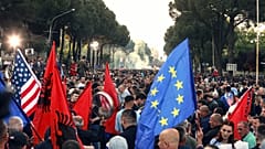 Arnavutluk başkenti Tiran'da gösteri