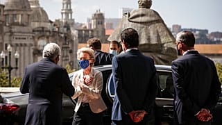 Ursula von der Leyen in Porto von Antonio Costa empfangen