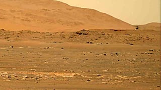 NASA'nın Mars'a gönderdiği Perseverance keşif aracında bulunan "Ingenuity" adlı mini helikopter