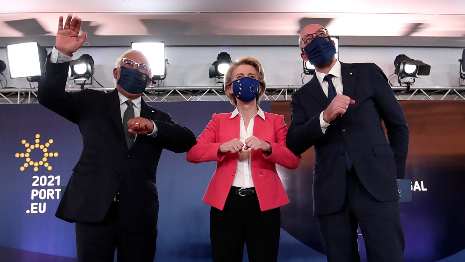 António Costa, Ursula von der Leyen e Charles Michel no final dos trabalhos