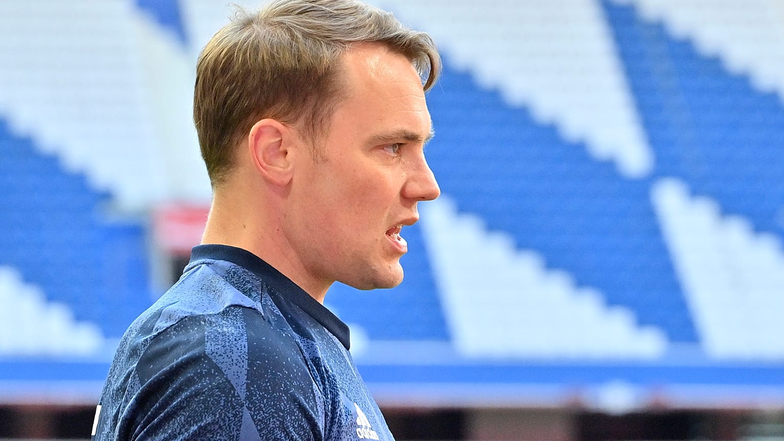 Manuel Neuer und seine Mitspieler erfuhren vom BVB-Sieg beim Aufwärmen für das Spiel gegen Mönchengladbach