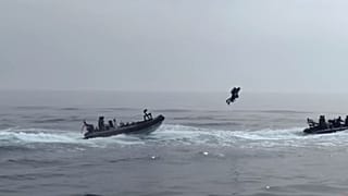 İngiltere ordusu "uçan tulum" teknolojisinin henüz askeri tatbikatlar için hazır olmadığı görüşünde.