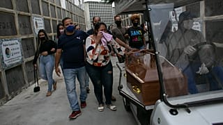 Funeral de Márcio Ribeiro, de 43 anos, morto no decorrer da operação policial de quinta-feira