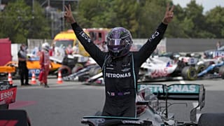 Hamilton verhetetlen Barcelonában