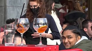 Terrasse de bar à Ixelles, en Belgique, 9 mai 2021