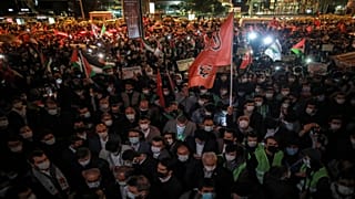 أتراك يتظاهرون في اسطنبول للتنديد بالانتهاكات الإسرائيلية بحق الفلسطينيين في القدس الشرقية 9 أيار/مايو 2021