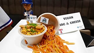 ABD'nin Teksas eyaletinde üretilen vegan peynirli bir yemek.