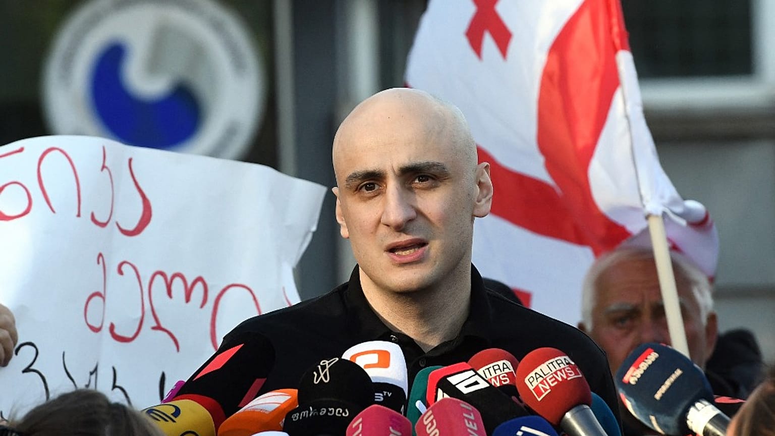 Γεωργία: Απελευθερώθηκε ο ηγέτης της αντιπολίτευσης