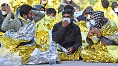 پناهجویانی که خود را به جزیره لامپدوزا رسانده‌اند