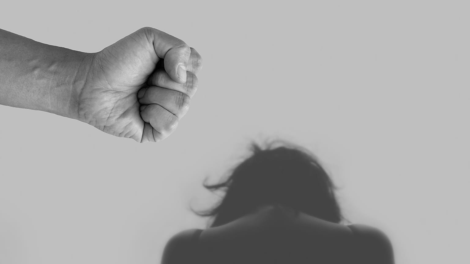 الضحايا تتعرضن للتعنيف من قبل أزواجهن طيلة حياتهن