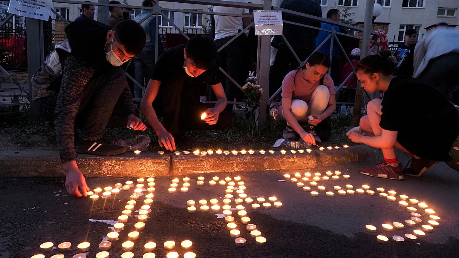A lelőtt kazanyi diákokat gyászolja az egész világ