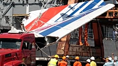 Φωτογραφία από τα συντρίμια του αεροσκάφους που έπεσε το 2009